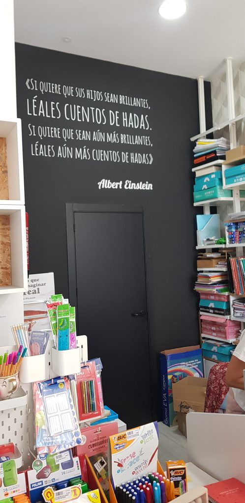 Libreria Neverending